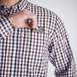 CHEMISE VERNEY CARRON À CARREAUX BLANCHE -Chasse Fournitures Boutique chemise verney carron a carreaux blanche 3